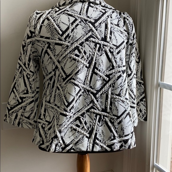 Andria Lieu Collection Jacket - Picture 4 of 8